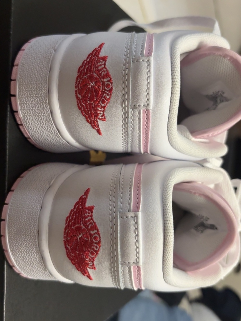 Jordan Low Top Sneakers White Pink - Picture 3 of 7